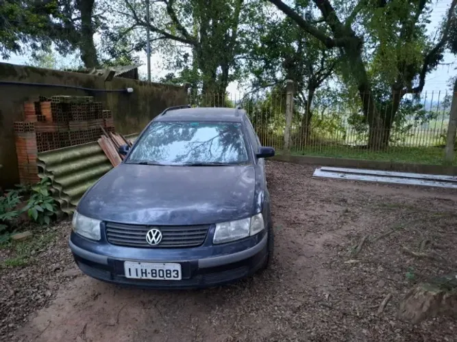 Volkswagen Passat 1.8 Mec. 1998