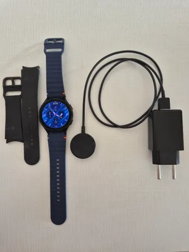 Watch 4 SemiNovo