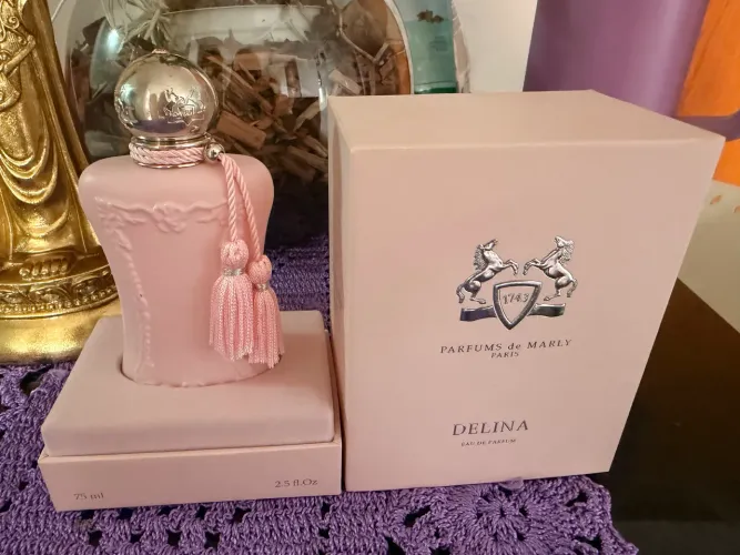 Perfume Delina