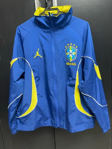 JAQUETA SELEÇÃO BRASILEIRA ? - JORDAN