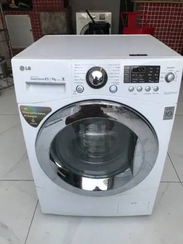 Maquina de lavar roupas
