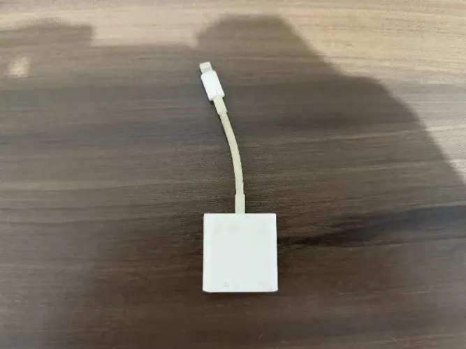 Adaptador Apple USB 3 - Lighting para USB e Lightning Entrada