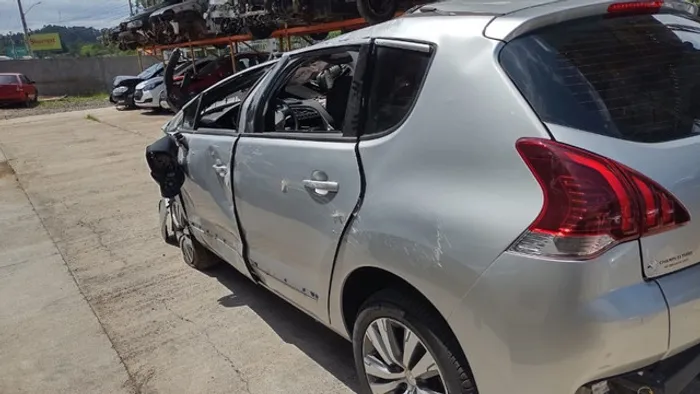 Sucata 3008 1.6 2015/2016 gasolina