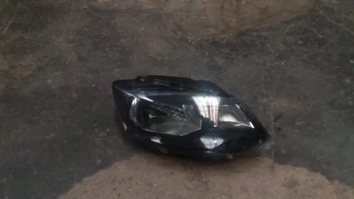 Farol Fox Foco Simples 2011 ate 2014