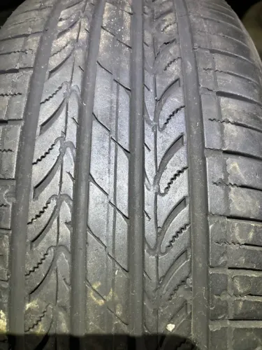 Pneu 235/55/19 Nexen Rodian 581 seminovo original da Santa Fé 