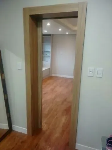 Piso Laminado e Vinílico - Instalação - TARTADesign