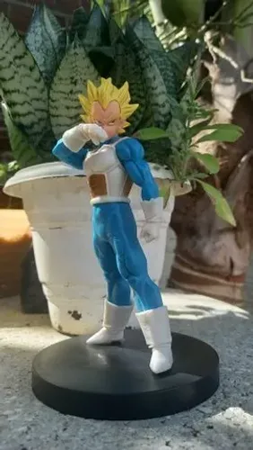 Boneco vegeta Novo dragon Ball z super Sayajin amigo Goku anime cavaleiros do zodíaco