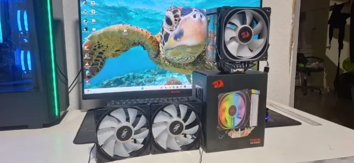 CPU COOLER REDRAGON THOR + 2 GABINETE FAN DEEP COOL