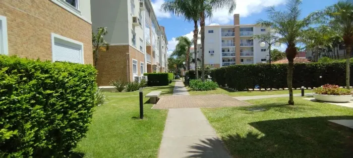 Apartamento de três dormitórios com churrasqueira em Capoeiras, Florianópolis