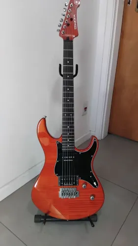 Guitarra Yamaha Pacifica 611VFM Caramel Brown