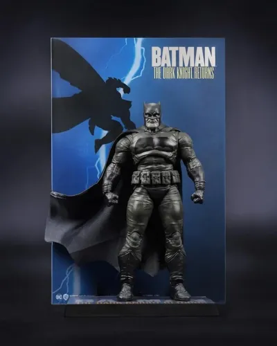 Batman Dark Knight Returns Mcfarlane  Action Figure(Lacrado)
