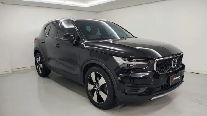 Volvo XC40 T-5 Momentum 2.0 252cv AWD 2019