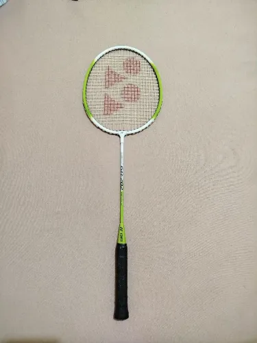 Raquete Badminton YONEX