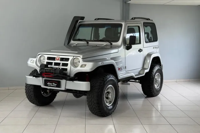 Troller T-4 4X4 3.0 TB Int. Cap. Rígida Diesel 2011