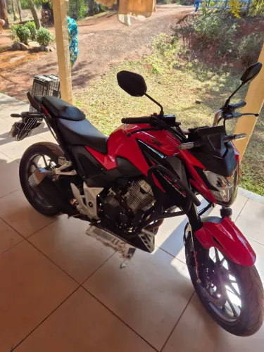 VENDE-SE twister 300f 2023ABS