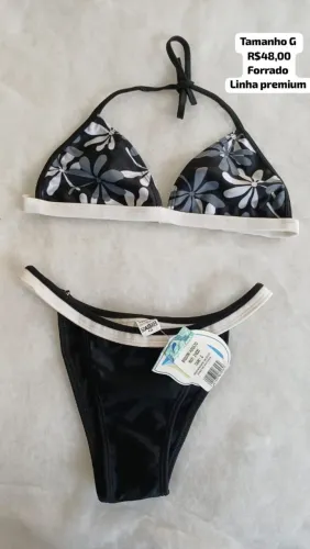 Biquíni Preto com Flores - Tamanho G forma pequena 