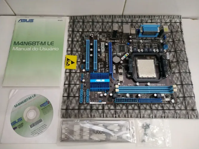 ASUS M4N68T-M LE