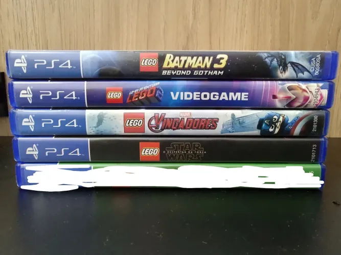 Lote Games LEGO PS4 PlayStation 4 (Valores individuais na descrição)