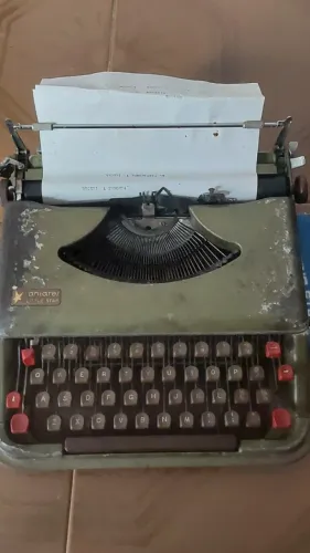 Maquinas de escrever antiga