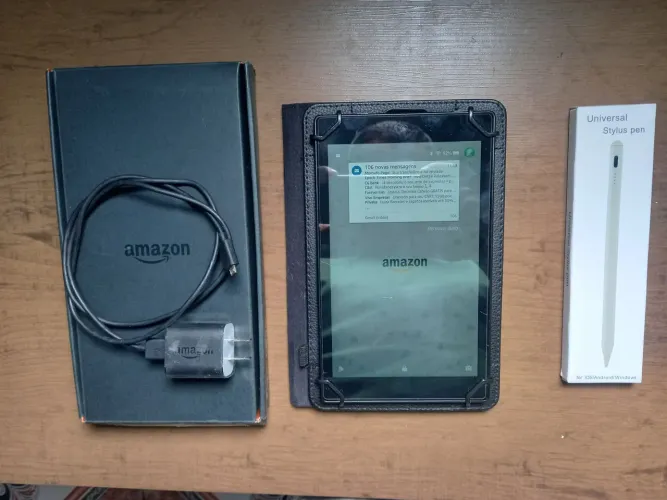 Vendo Tablet amazon fire hd 8 