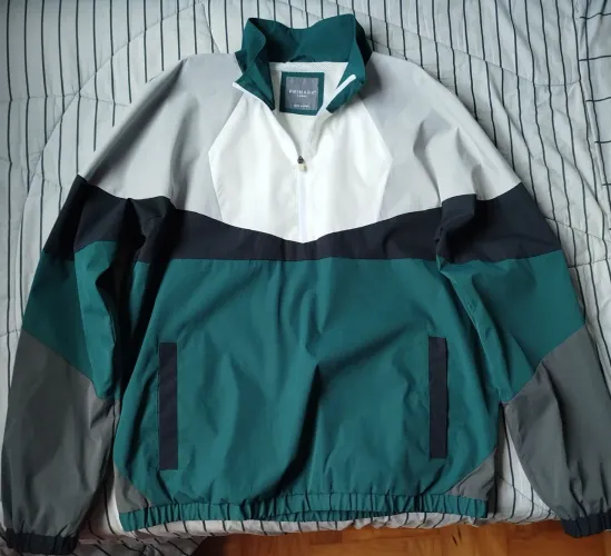 Jaqueta importada estilo vintage (preço negociavel)