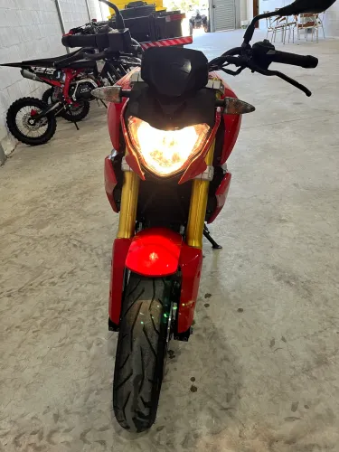Moto BMW G 310 R (20.000 a vista + 6.000 promissória)
