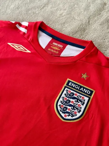 Camisa Inglaterra Umbro vermelha 2006 - tamanho XL