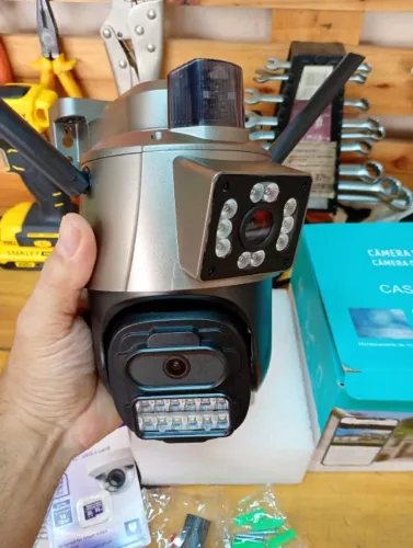 Câmera 4k wi-fi Dupla com cartão de memória Intelbras 32g.