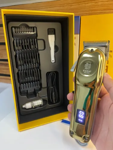 Máquina de Cortar cabelo kemei profissional an1
