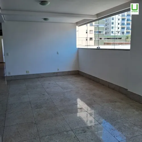 Cobertura 4 Quartos para Alugar - 220m² - Buritis