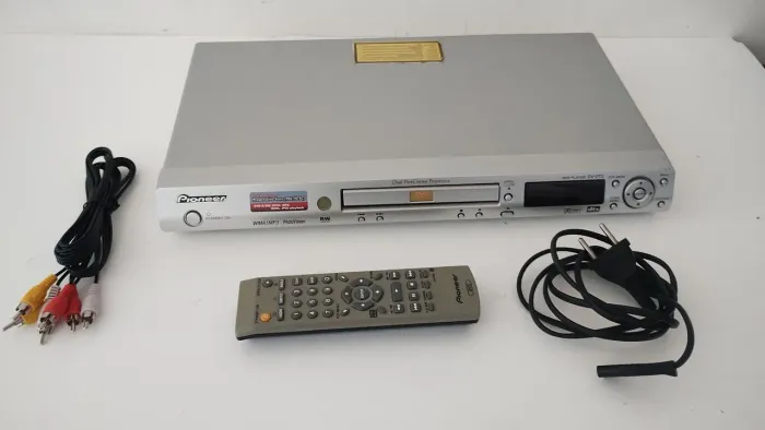DVD Pioneer de mesa