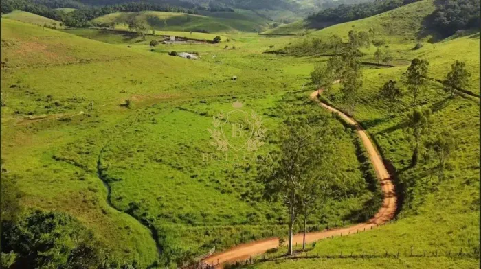 Fazenda Rural à Venda com 311,00m² por R$ 32.000.000,00 em Santo Cristo/RJ