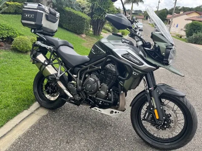 Triumph Tiger 1200 XCX 2019 com 32mil km