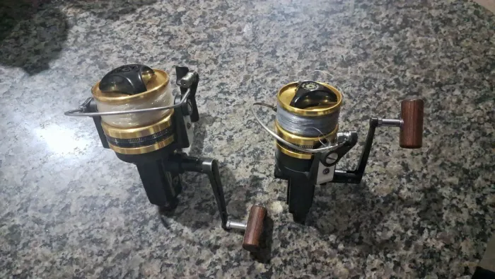 Dupla Molinetes Daiwa BG30 e BG60