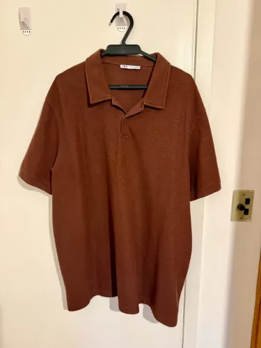Polo Zara em Malha Estruturada Terracota - XXL / XXG BR