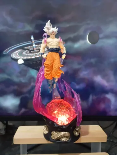Goku instinto superior