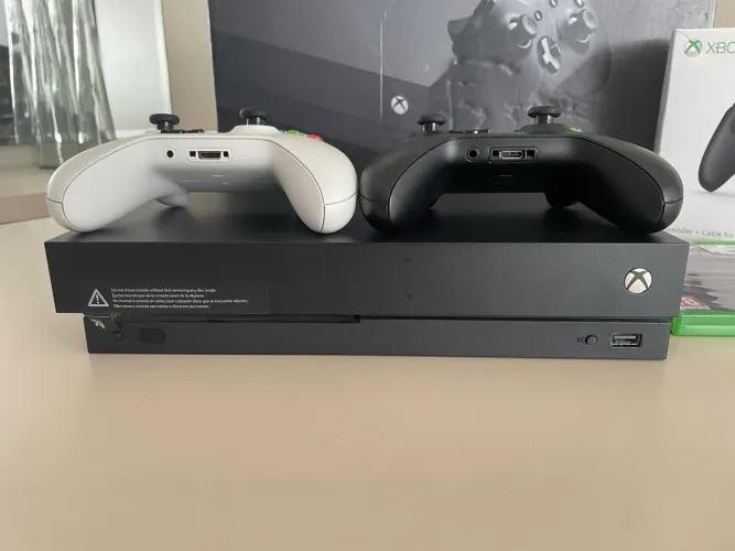 Xbox one X