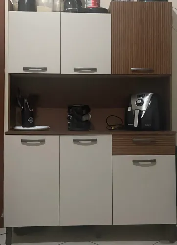 Vendo armário 