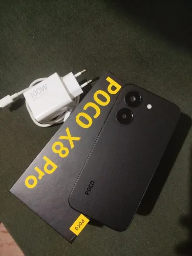 Xiaomi POCO X8 Pro 