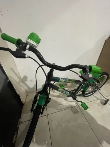 Bicicleta NUNCA USADA