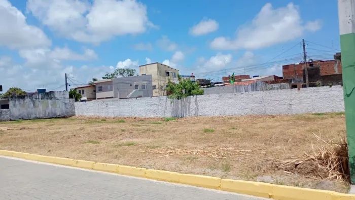 Terreno em Condomínio Fechado a poucos metros da praia - São José da Coroa Grande