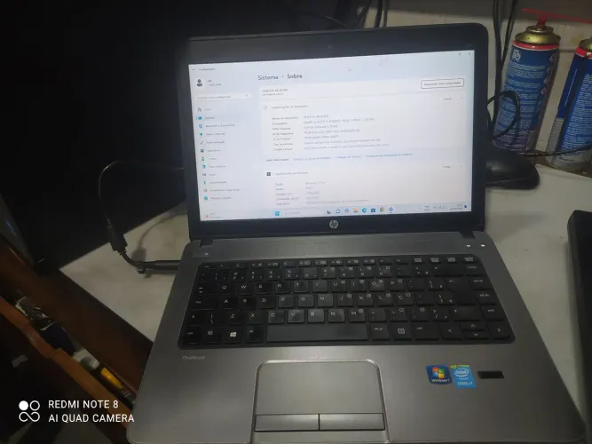 Notebook I7 4 geração, 4 gb de memória ram , SSD 256 , bateria não segura carga !