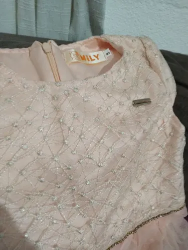 Roupa infantil feminina tamanho 6,8, 10 , Fantasia jaqueta de nylon etc.. Total 40 Peças