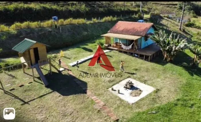 Sítio 27.000m² à Venda - São Francisco Xavier