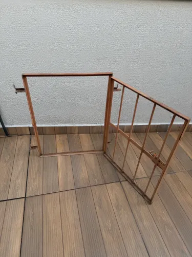 PORTÃOZINHO DE FERRO REFORÇADO - 66x50
