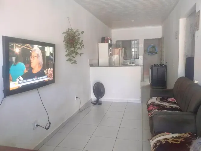 VENDE-SE ÁGIO DE CASA