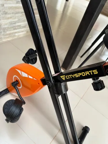 Bicicleta ergométrica academia