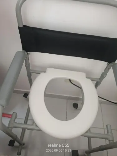 Cadeira de Banho e Andador
