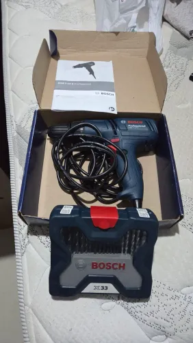 Furadeira Bosch 220 VOLTS