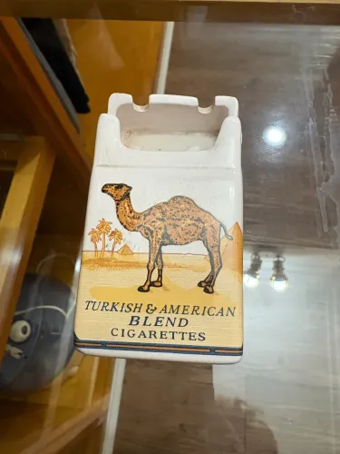 Cinzeiro Decorativo Camel